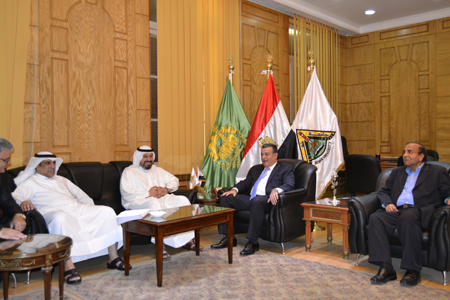 رئيس جامعة بنها يستقبل رئيس الإتحاد الكويتي لكرة القدم