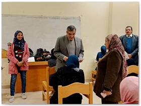 «المغربى» يتفقد سير أعمال الامتحانات والكنترولات بكليات جامعة بنها